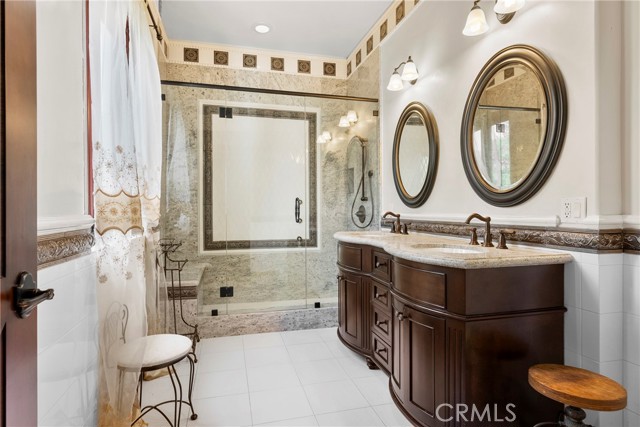 4141 Cambridge Road, La Canada Flintridge CA: https://media.crmls.org/medias/8c348312-f826-4990-95b9-8ca750c4da65.jpg