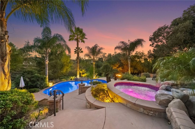 Detail Gallery Image 3 of 75 For 40900 via Los Altos, Temecula,  CA 92591 - 6 Beds | 5 Baths