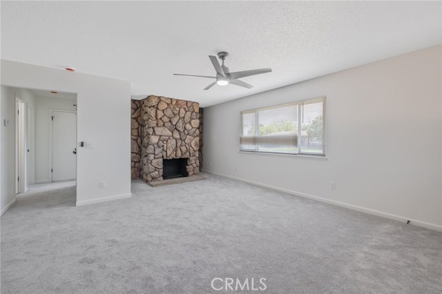 Detail Gallery Image 11 of 44 For 955 W San Gabriel Ave, Clovis,  CA 93612 - 2 Beds | 1 Baths