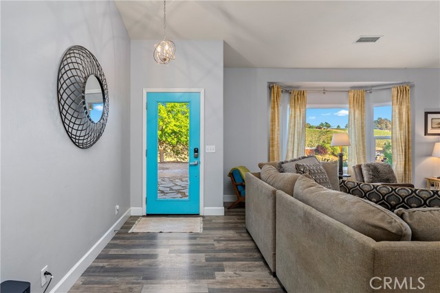 Detail Gallery Image 3 of 39 For 2750 Lazy Hill Rd, San Miguel,  CA 93451 - 3 Beds | 2 Baths