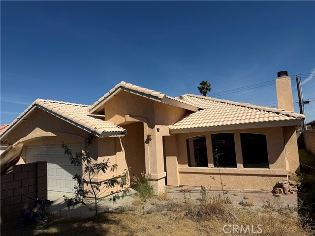 Detail Gallery Image 2 of 33 For 51900 Avenida Madero, La Quinta,  CA 92253 - 4 Beds | 2 Baths