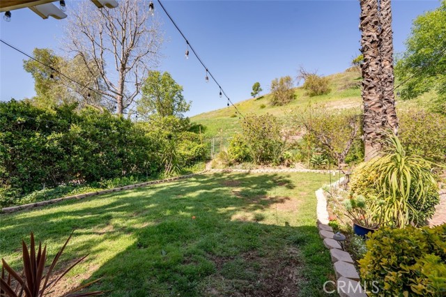 27093 Esward Drive, Calabasas CA: https://media.crmls.org/medias/8c385c86-58e7-4d2e-9b7c-c8a9ae16fac7.jpg