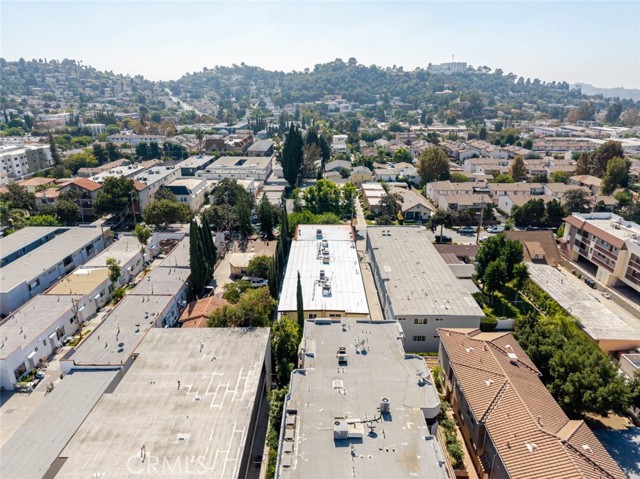 Detail Gallery Image 17 of 45 For 909 E Garfield #3,  Glendale,  CA 91205 - 2 Beds | 2 Baths