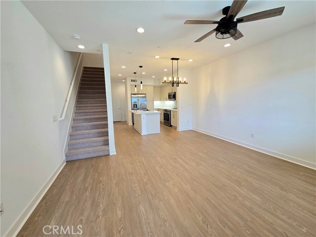 Detail Gallery Image 18 of 26 For 18 E Sunset, Long Beach,  CA 90805 - 3 Beds | 3 Baths