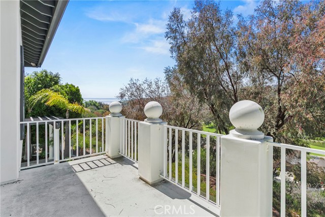 55 S Peak, Laguna Niguel CA: https://media.crmls.org/medias/8c3a11da-53ec-4321-ba5f-99ab6a2e8c78.jpg