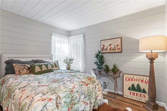 Detail Gallery Image 18 of 36 For 31741 Wagon Wheel Dr, Running Springs,  CA 92382 - 3 Beds | 2 Baths