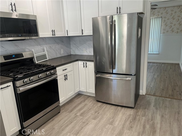 408 S Indiana Street, Anaheim CA: https://media.crmls.org/medias/8c3ad94e-c3df-418b-bbdf-8bf328d343e5.jpg