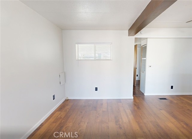 Detail Gallery Image 3 of 7 For 9847 Cedar Ave, Bloomington,  CA 92316 - 2 Beds | 1 Baths
