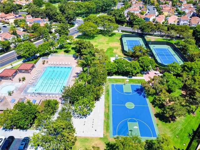 19 Las Cruces, Irvine CA: https://media.crmls.org/medias/8c3be122-0a81-49cd-90fb-d25792f47895.jpg