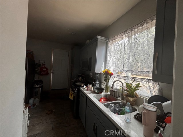 14980 Elm Street, Hesperia CA: https://media.crmls.org/medias/8c3cac3f-d18b-4114-aa6f-25598191b8ef.jpg