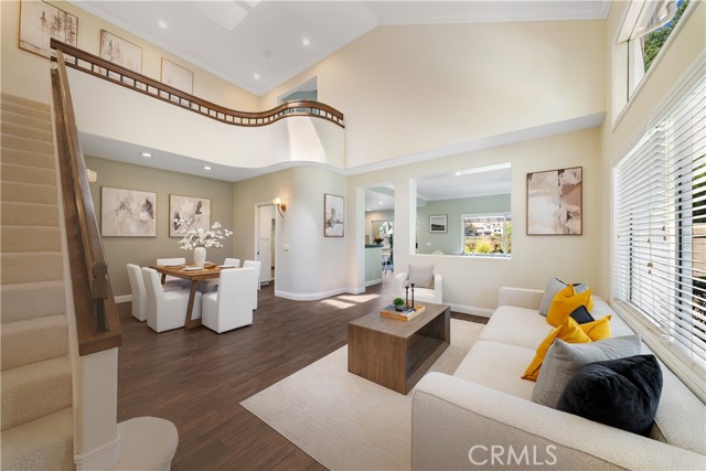 215 Encantado, Rancho Santa Margarita CA: https://media.crmls.org/medias/8c3fd0b4-73ee-4457-a187-1dd14332a1e9.jpg