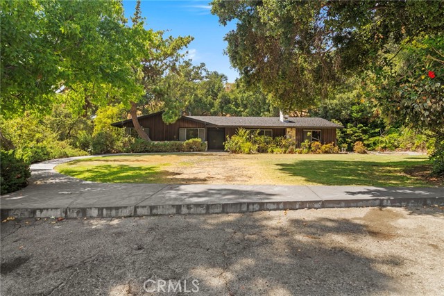 Detail Gallery Image 1 of 19 For 1145 Glencoe Heights Dr, Glendora,  CA 91741 - 4 Beds | 2 Baths