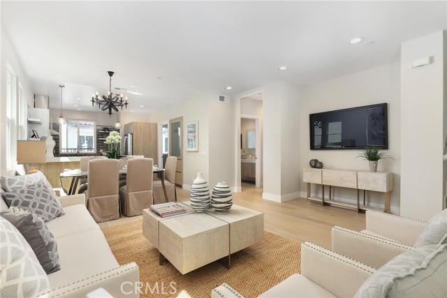 32 Spyglass Avenue, Phillips Ranch CA: https://media.crmls.org/medias/8c401781-03d3-4338-bed7-345d4e402a21.jpg