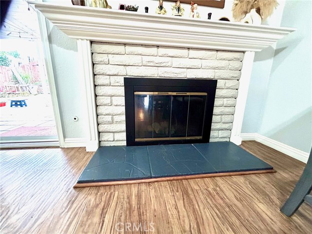 Detail Gallery Image 12 of 22 For 1006 Acacia, Corona,  CA 92879 - 4 Beds | 2 Baths