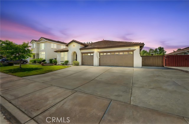 32392 Giverny Court, Winchester CA: https://media.crmls.org/medias/8c406cf6-7f01-40f8-bd3f-45801dff4067.jpg