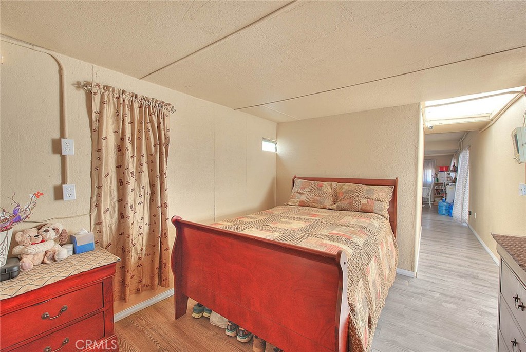 MLS #IV25140634 img 17