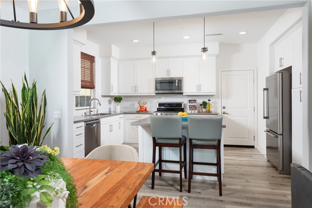 2 Fosco Street, Rancho Mission Viejo CA: https://media.crmls.org/medias/8c416378-d70d-4dcd-b5ca-b21adb46a13b.jpg