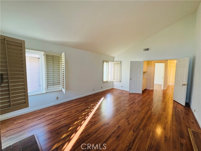 Detail Gallery Image 15 of 29 For 12 Lexington, Irvine,  CA 92620 - 4 Beds | 2/1 Baths