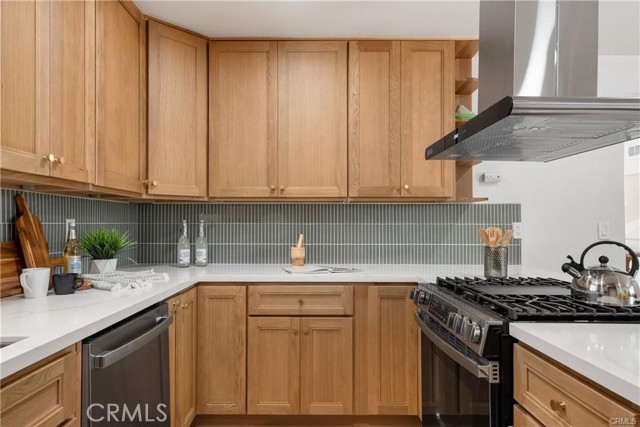 Detail Gallery Image 5 of 19 For 221 Wiley Ct, Claremont,  CA 91711 - 3 Beds | 2 Baths