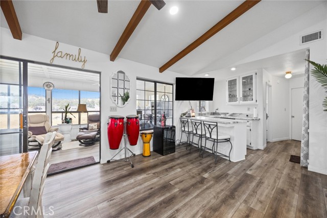 Detail Gallery Image 11 of 42 For 18581 St Andrews Dr, Tehachapi,  CA 93561 - 4 Beds | 3/1 Baths