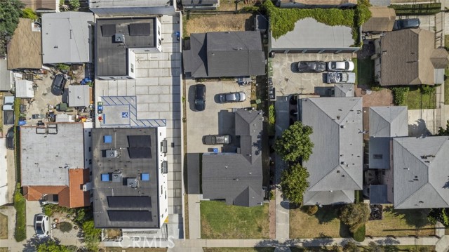 1548 W 84th Street, Los Angeles CA: https://media.crmls.org/medias/8c430544-f93c-44c5-9b50-537990c057ae.jpg