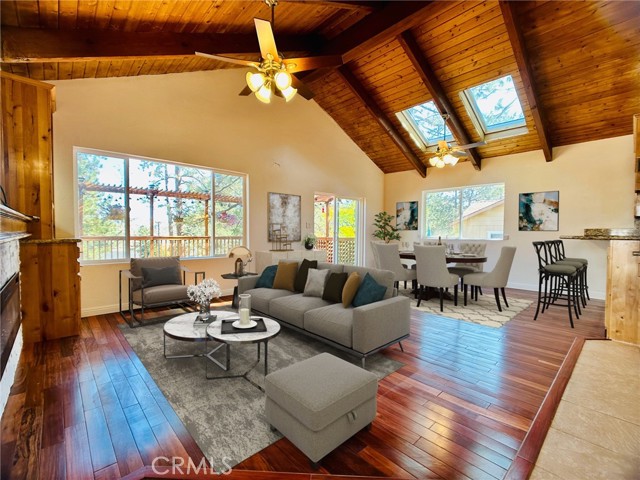 Detail Gallery Image 1 of 1 For 2235 Lausanne Dr, Wrightwood,  CA 92397 - 4 Beds | 3 Baths