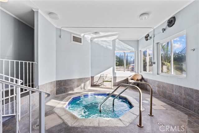 Detail Gallery Image 17 of 20 For 4430 Noble Ave #208,  Sherman Oaks,  CA 91403 - 2 Beds | 2 Baths