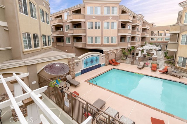 2750 ARTESIA BLVD, Redondo Beach, California 90278, 2 Bedrooms Bedrooms, ,2 BathroomsBathrooms,Residential,Sold,ARTESIA BLVD,SB23099709
