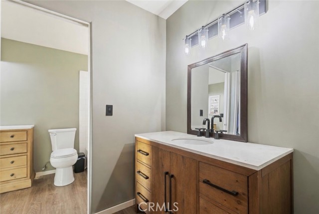 Detail Gallery Image 31 of 46 For 28975 Lotusgarden Dr, Canyon Country,  CA 91387 - 4 Beds | 3 Baths