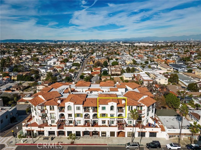 2001 Artesia Boulevard, Redondo Beach, California 90278, 1 Bedroom Bedrooms, ,1 BathroomBathrooms,Residential,Sold,Artesia,SB22258185