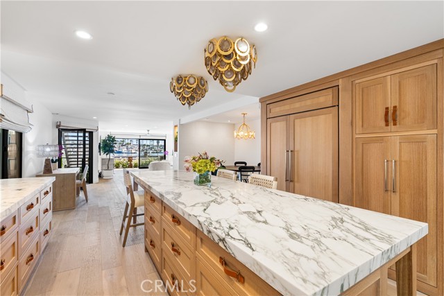 Detail Gallery Image 13 of 37 For 1817 W Bay Ave a,  Newport Beach,  CA 92663 - 2 Beds | 2/1 Baths
