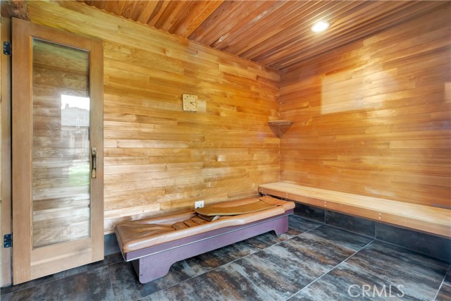 Detail Gallery Image 27 of 32 For 6268 Norwich Ave, Van Nuys,  CA 91411 - 3 Beds | 1 Baths