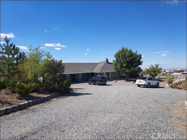 4274 Snow Line Drive 44, Phelan, CA 92371