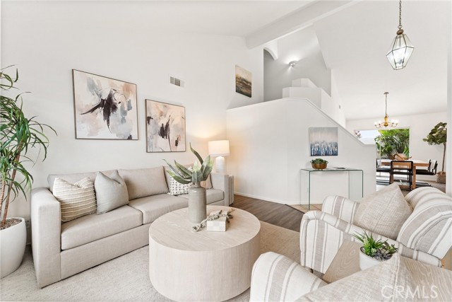 Detail Gallery Image 3 of 48 For 15 Temecula Ct, Rancho Santa Margarita,  CA 92688 - 3 Beds | 2/1 Baths