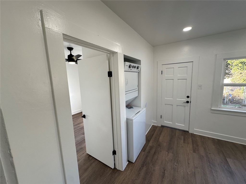 Detail Gallery Image 7 of 19 For 821 N San Gabriel Ave, Azusa,  CA 91702 - 2 Beds | 2 Baths