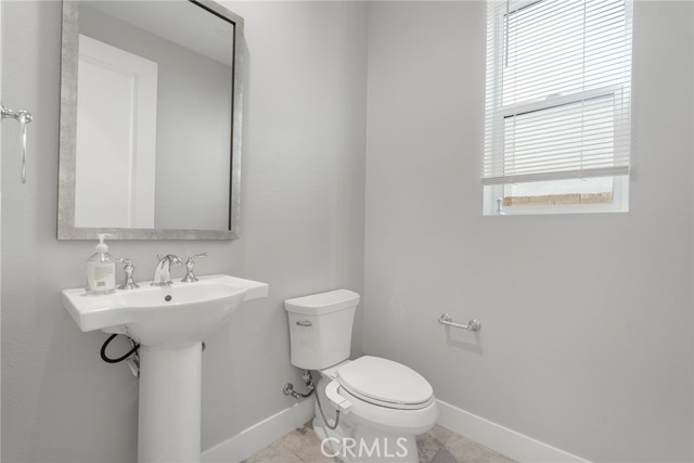 Detail Gallery Image 21 of 53 For 20637 W Hummingbird, Porter Ranch,  CA 91326 - 5 Beds | 5/1 Baths