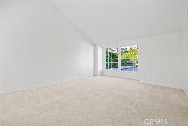 Detail Gallery Image 8 of 52 For 3940 E Summitridge Ln, Orange,  CA 92867 - 5 Beds | 3 Baths