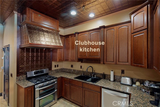 Detail Gallery Image 31 of 51 For 13624 Palomino Creek, Corona,  CA 92883 - 4 Beds | 3 Baths