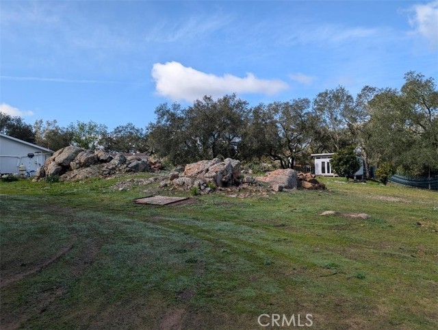 6472 Rainbow Heights Road, Fallbrook CA: https://media.crmls.org/medias/8c47abfe-d89e-4bb6-8e34-82341061b093.jpg