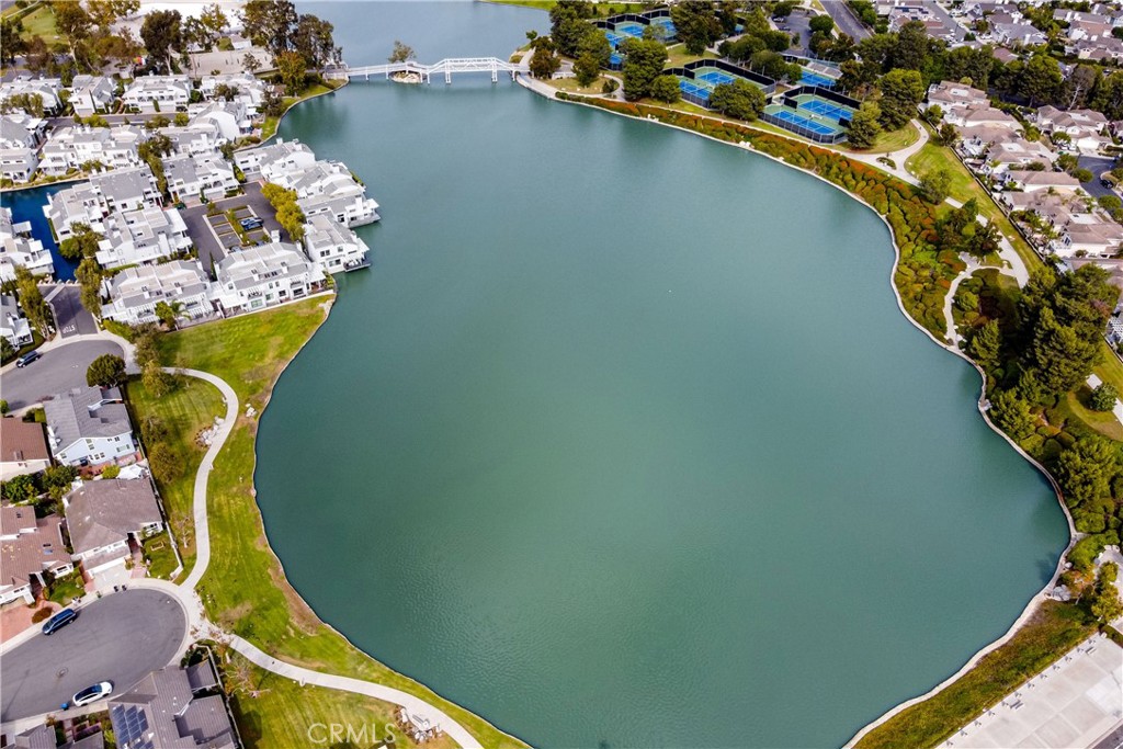 MLS #OC25233246 image #41