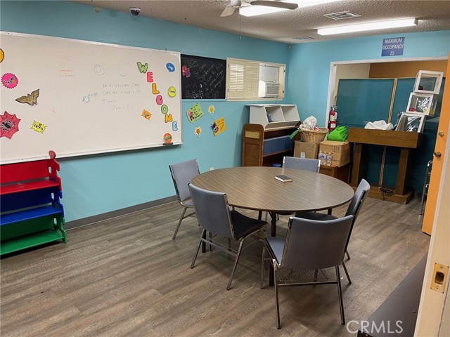 Image 34 of 45 For 731 Stage Coach Lane