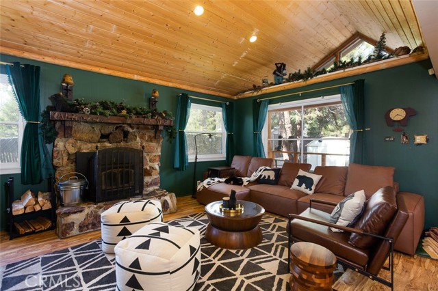 410 Vista Lane, Big Bear Lake, CA, 92315 410 Vista Lane, Big Bear Lake, CA, 92315