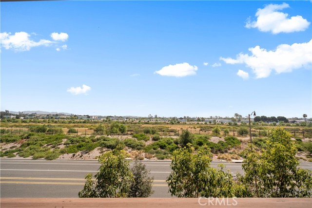 Detail Gallery Image 34 of 43 For 203 Lynx, Irvine,  CA 92618 - 3 Beds | 2/1 Baths