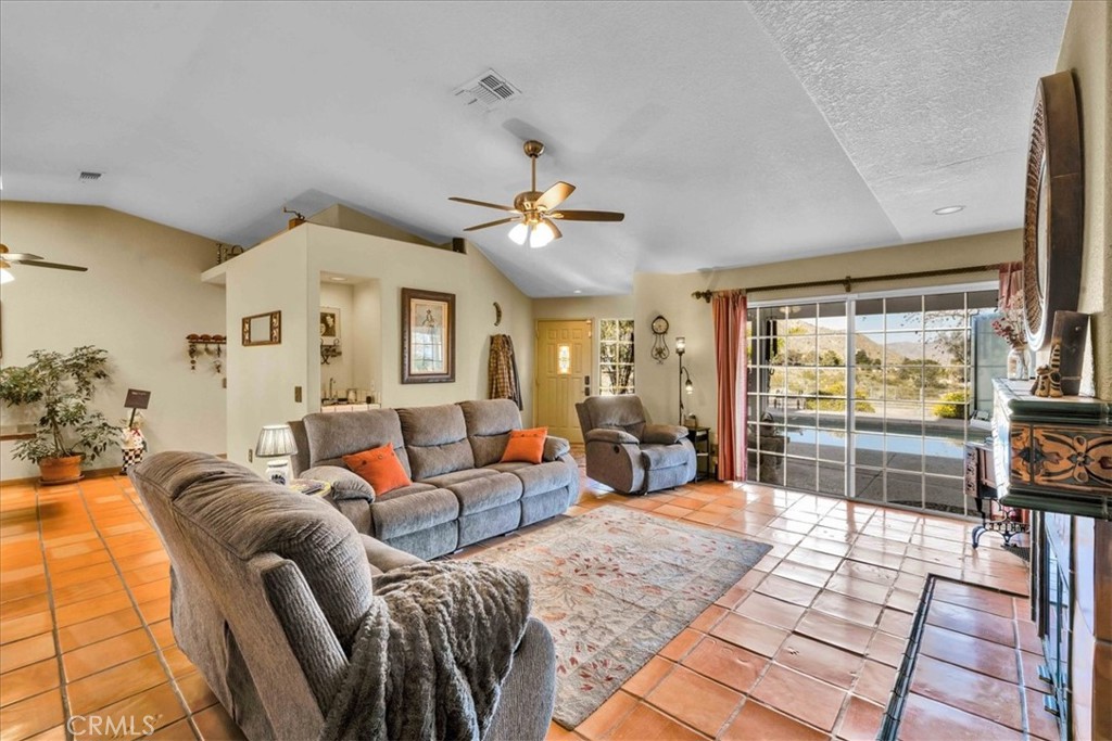 MLS #JT25193132 image #4