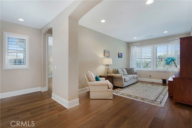 Detail Gallery Image 7 of 35 For 4731 Oceanridge Dr, Huntington Beach,  CA 92649 - 5 Beds | 6/1 Baths