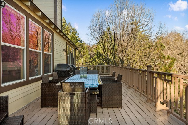 Detail Gallery Image 21 of 44 For 27920 Matterhorn, Lake Arrowhead,  CA 92352 - 5 Beds | 3/1 Baths