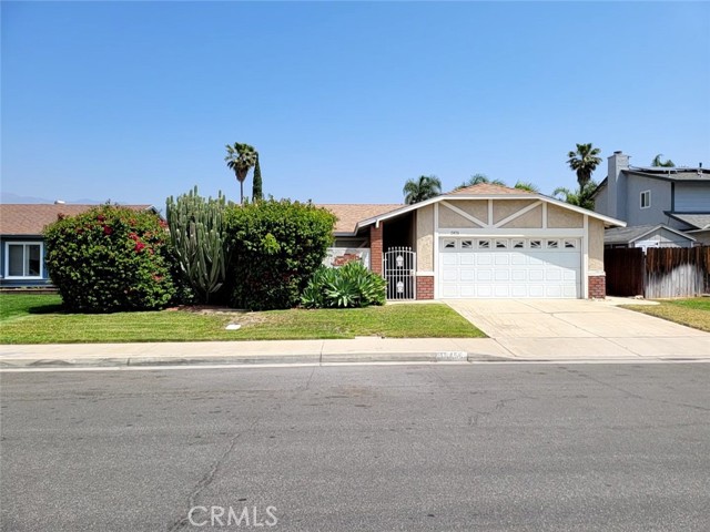 15456 Sandhurst, Fontana, CA 92336