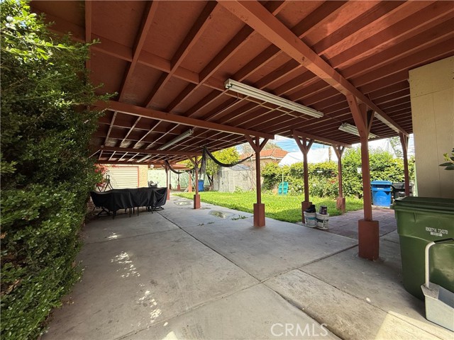 Detail Gallery Image 38 of 41 For 3115 W 60th St, Los Angeles,  CA 90043 - 2 Beds | 1/1 Baths