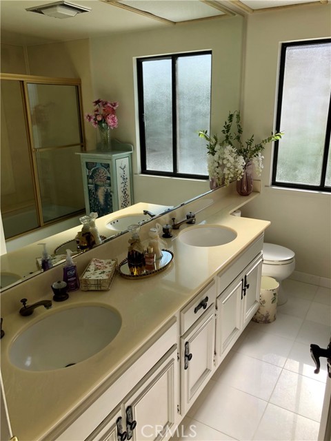 second level hall bathroom
