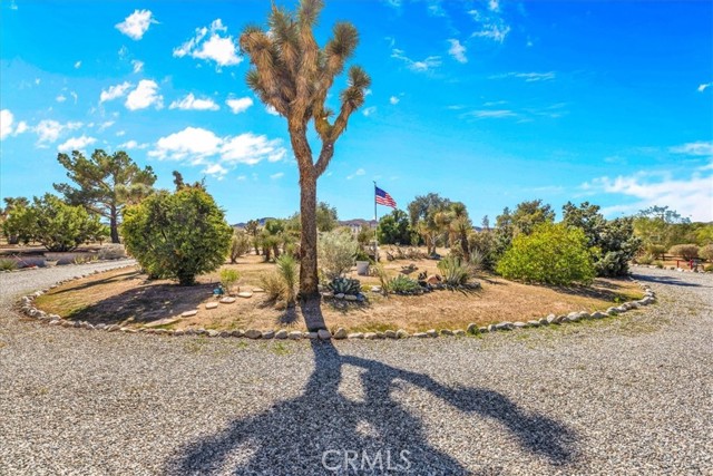 Detail Gallery Image 6 of 52 For 58260 Joshua, Yucca Valley,  CA 92284 - 3 Beds | 2 Baths